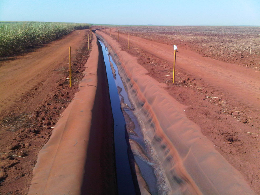 Canal de Vinhaça – Usina Mandu Guarani