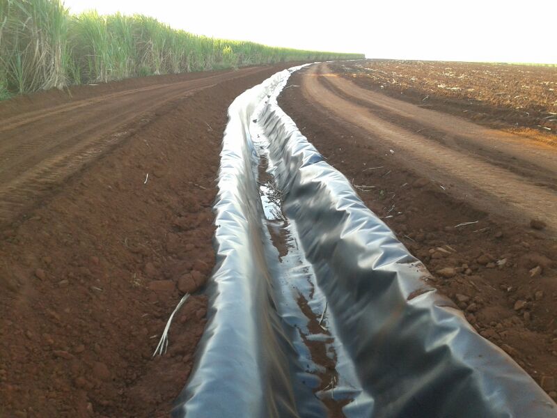 Canal de Vinhaça – Usina Vale do Rosário 2014